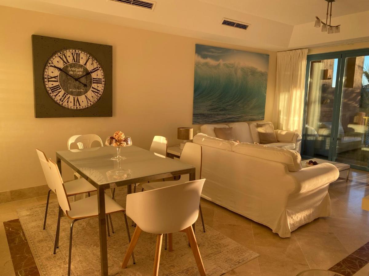 Apartamento Con Terraza Sobre La Marina De Sotogrande San Roque  Esterno foto