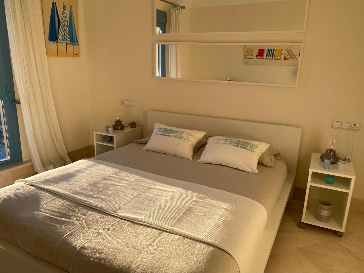 Apartamento Con Terraza Sobre La Marina De Sotogrande San Roque  Esterno foto