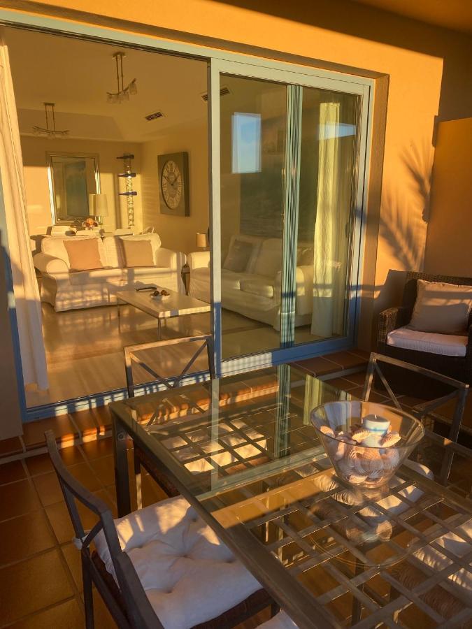 Apartamento Con Terraza Sobre La Marina De Sotogrande San Roque  Esterno foto
