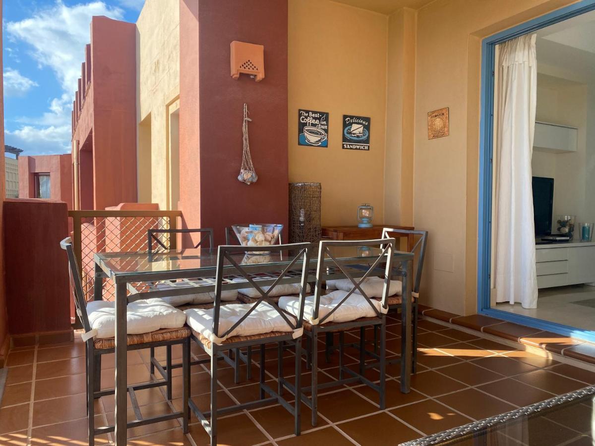 Apartamento Con Terraza Sobre La Marina De Sotogrande San Roque  Esterno foto