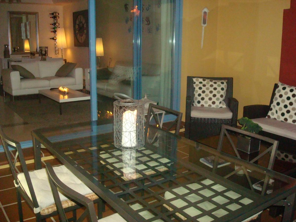 Apartamento Con Terraza Sobre La Marina De Sotogrande San Roque  Esterno foto